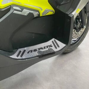 Floor pedals with slider for Yamaha Aerox V3